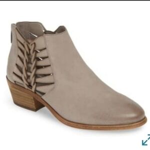 Vince Camuto Prestetta Booties Elephant